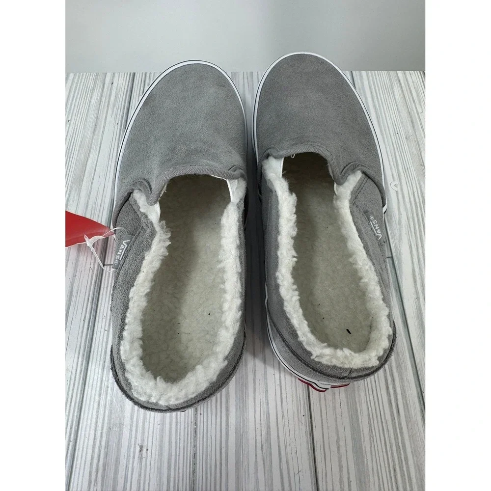 Vans Women's Shoes Vans Asher Suede Sherpa Size 7